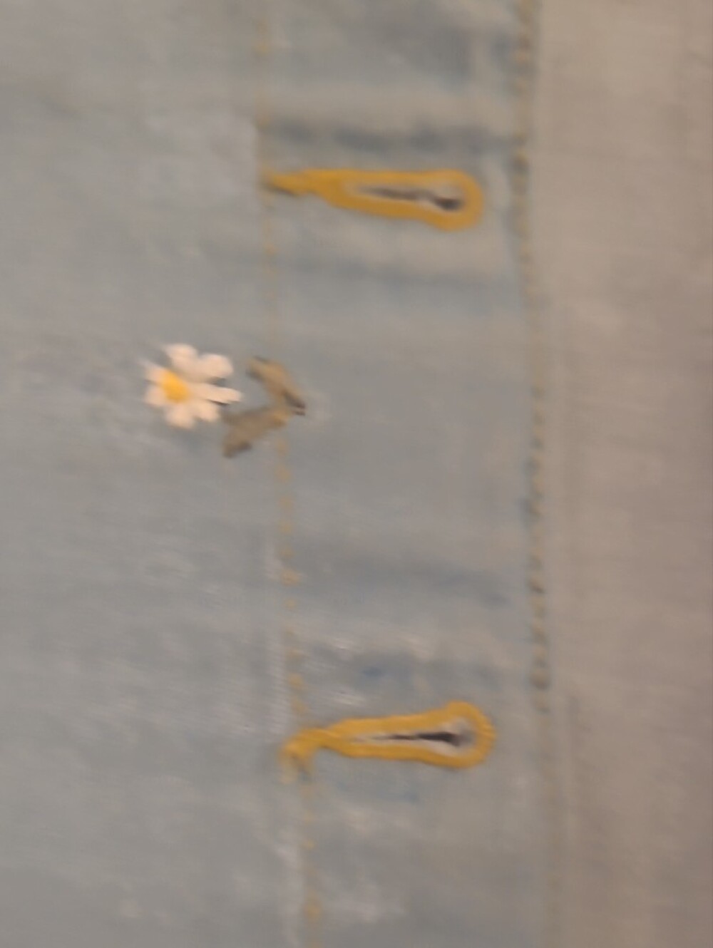 GAP Kids Girls Denim Jacket Floral Embroidered Daisys Light Blue Jean Jacket Med - Picture 6 of 14